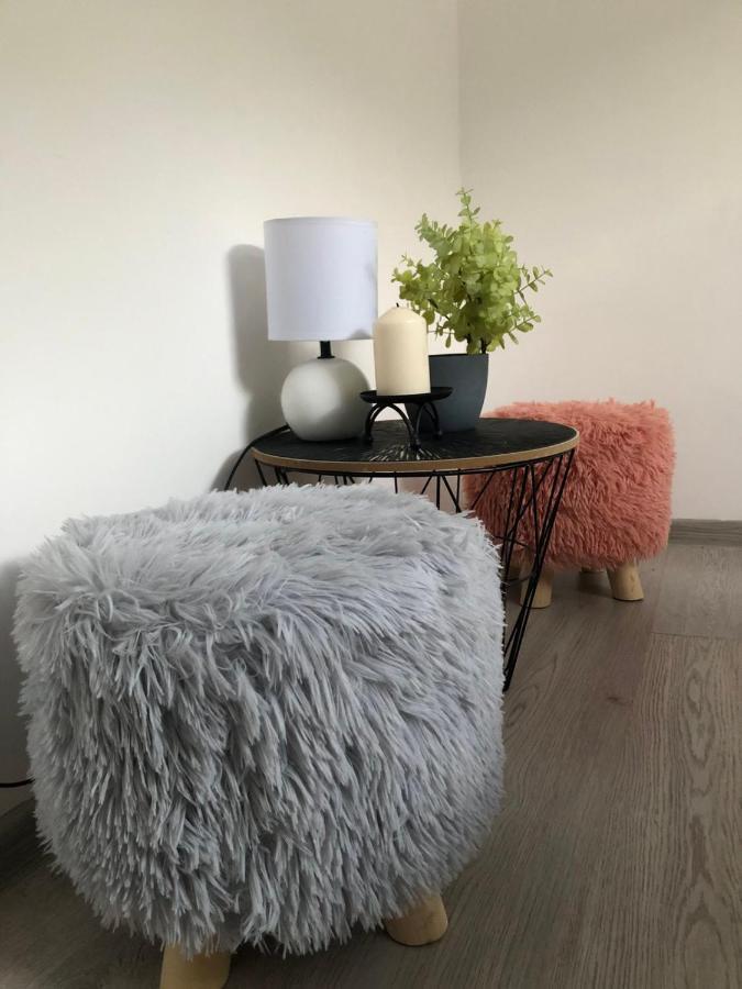 Peaceful Apartment Pluzine Bagian luar foto